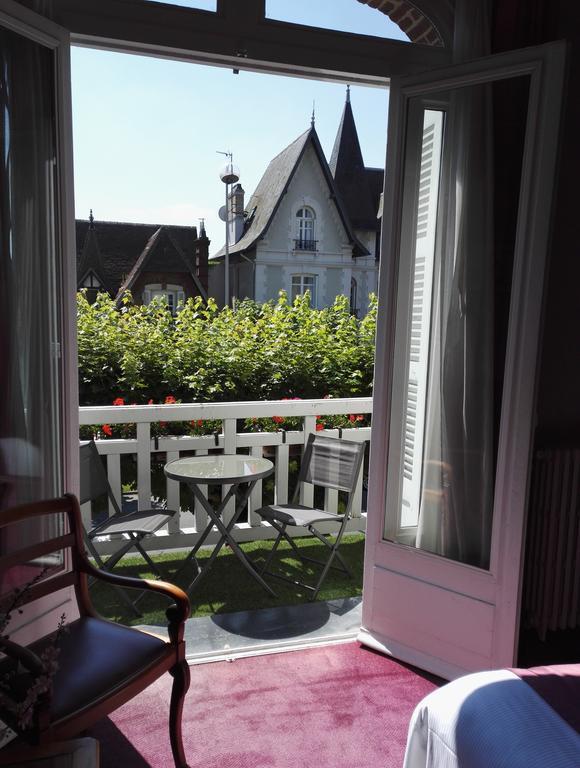 Marie Anne Hotel Deauville Ngoại thất bức ảnh